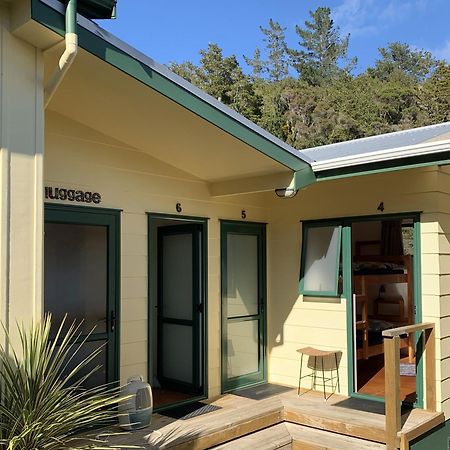 Pickled Parrot - Boutique Hostel Paihia Extérieur photo