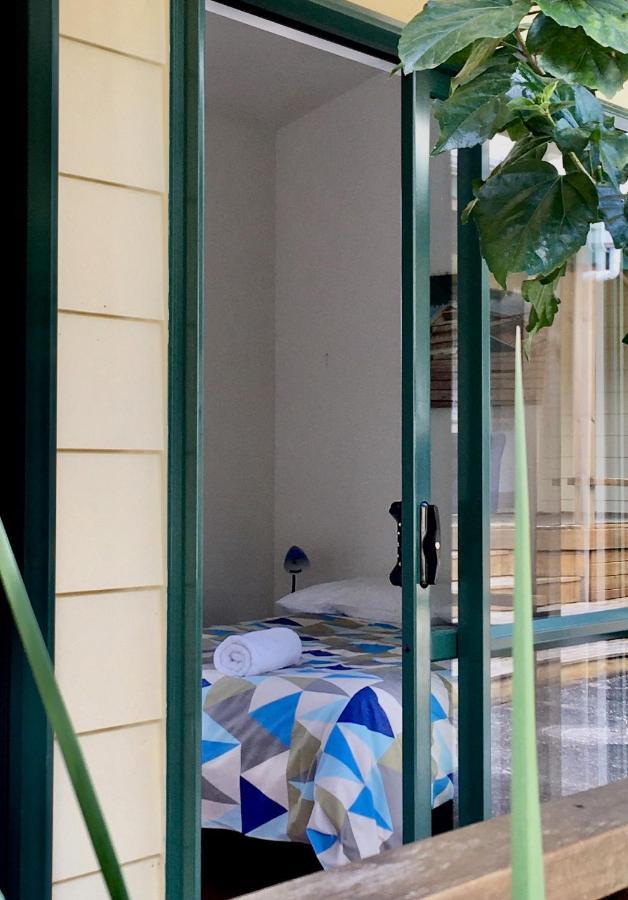 Pickled Parrot - Boutique Hostel Paihia Extérieur photo